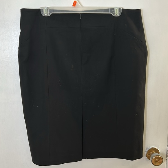 Jessica Skirt - Picture 2 of 4